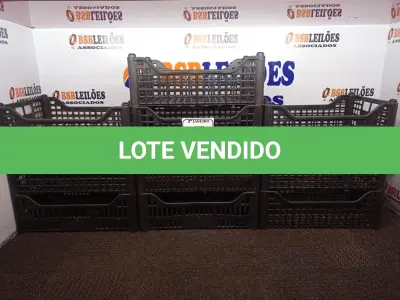 LOTE 170 - 10 CESTOS EM PLÁSTICO. (NO ESTADO) ATENÇÃO! FAZER A VISITAÇÃO ANTES DE ARREMATAR, NÃO SABEMOS SE FUNCIONA. LEILÃO NÃO TEM GARANTIA E NEM DEVOLUÇÃO, SUJEITO A POSSÍVEIS AVARIAS VISÍVEIS/OCULTAS E/OU AUSÊNCIA DE COMPONENTES.