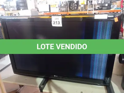 LOTE 313 - 01 TV MARCA LG 52”. (NO ESTADO) ATENÇÃO! FAZER A VISITAÇÃO ANTES DE ARREMATAR, NÃO SABEMOS SE FUNCIONA. LEILÃO NÃO TEM GARANTIA E NEM DEVOLUÇÃO, SUJEITO A POSSÍVEIS AVARIAS VISÍVEIS/OCULTAS E/OU AUSÊNCIA DE COMPONENTES.