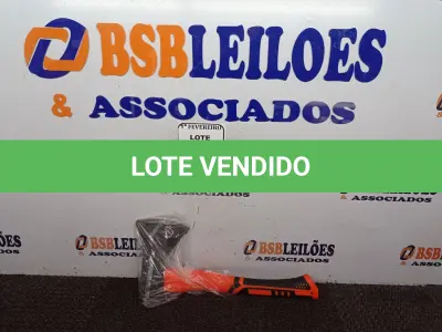 LOTE 090 - 01 MACHADO DESIGN ECONÔMICO DE 800G COM CABO EMBORRACHADO NA COR LARANJA\PRETO. (NO ESTADO) ATENÇÃO! FAZER A VISITAÇÃO ANTES DE ARREMATAR, NÃO SABEMOS SE FUNCIONA. LEILÃO NÃO TEM GARANTIA E NEM DEVOLUÇÃO, SUJEITO A POSSÍVEIS AVARIAS VISÍVEIS/OCULTAS E/OU AUSÊNCIA DE COMPONENTES.