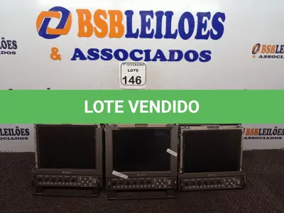LOTE 146 - 03 MONITORES DE VÍDEO MARCA SONY. (NO ESTADO) ATENÇÃO! FAZER A VISITAÇÃO ANTES DE ARREMATAR, NÃO SABEMOS SE FUNCIONA. LEILÃO NÃO TEM GARANTIA E NEM DEVOLUÇÃO, SUJEITO A POSSÍVEIS AVARIAS VISÍVEIS/OCULTAS E/OU AUSÊNCIA DE COMPONENTES.