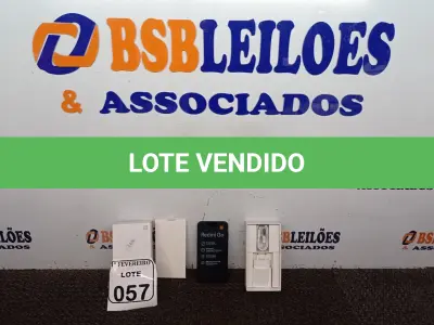 LOTE 057 - 01 CELULAR REDMI GO 1GB DE RAM BLACK. (NÃO ESTÁ CARREGANDO) (NO ESTADO) ATENÇÃO! FAZER A VISITAÇÃO ANTES DE ARREMATAR, NÃO SABEMOS SE FUNCIONA. LEILÃO NÃO TEM GARANTIA E NEM DEVOLUÇÃO, SUJEITO A POSSÍVEIS AVARIAS VISÍVEIS/OCULTAS E/OU AUSÊNCIA DE COMPONENTES.