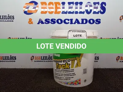 LOTE 133 - 01 GALÃO DE ADESIVO PARA CARPETE DE 15KG MARCA TACK. (NOVO) (NO ESTADO) ATENÇÃO! FAZER A VISITAÇÃO ANTES DE ARREMATAR, NÃO SABEMOS SE FUNCIONA. LEILÃO NÃO TEM GARANTIA E NEM DEVOLUÇÃO, SUJEITO A POSSÍVEIS AVARIAS VISÍVEIS/OCULTAS E/OU AUSÊNCIA DE COMPONENTES.
