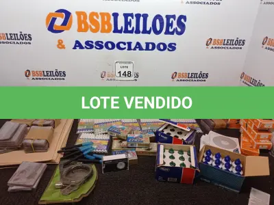 LOTE 148 - 01 LOTE COM VÁRIOS ITENS PARA ESCRITÓRIO. (NO ESTADO) ATENÇÃO! FAZER A VISITAÇÃO ANTES DE ARREMATAR, NÃO SABEMOS SE FUNCIONA. LEILÃO NÃO TEM GARANTIA E NEM DEVOLUÇÃO, SUJEITO A POSSÍVEIS AVARIAS VISÍVEIS/OCULTAS E/OU AUSÊNCIA DE COMPONENTES.