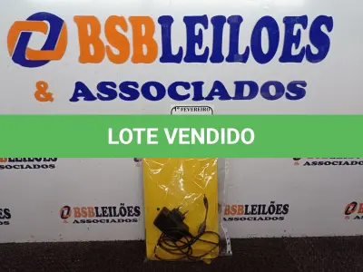 LOTE 068 - 01 TABLET POSITIVO YPY AB10E HORIZONTAL COM CARREGADOR (NO ESTADO) ATENÇÃO! FAZER A VISITAÇÃO ANTES DE ARREMATAR, NÃO SABEMOS SE FUNCIONA. LEILÃO NÃO TEM GARANTIA E NEM DEVOLUÇÃO, SUJEITO A POSSÍVEIS AVARIAS VISÍVEIS/OCULTAS E/OU AUSÊNCIA DE COMPONENTES.