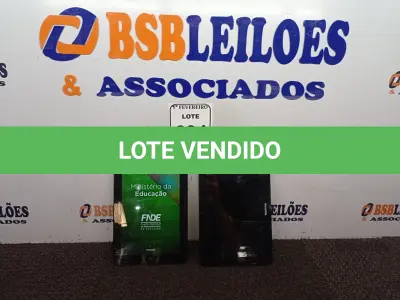 LOTE 094 - 02 TABLET’S COM AVARIAS. (NO ESTADO) ATENÇÃO! FAZER A VISITAÇÃO ANTES DE ARREMATAR, NÃO SABEMOS SE FUNCIONA. LEILÃO NÃO TEM GARANTIA E NEM DEVOLUÇÃO, SUJEITO A POSSÍVEIS AVARIAS VISÍVEIS/OCULTAS E/OU AUSÊNCIA DE COMPONENTES.