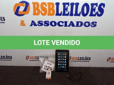LOTE 029 - 01 TABLET 7’’ T77 COM CARREGAR MARCA CCE. (NO ESTADO) ATENÇÃO! FAZER A VISITAÇÃO ANTES DE ARREMATAR, NÃO SABEMOS SE FUNCIONA. LEILÃO NÃO TEM GARANTIA E NEM DEVOLUÇÃO, SUJEITO A POSSÍVEIS AVARIAS VISÍVEIS/OCULTAS E/OU AUSÊNCIA DE COMPONENTES.