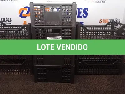 LOTE 305 - 10 CESTOS ORGANIZADORES EM PLÁSTICO. (NO ESTADO) ATENÇÃO! FAZER A VISITAÇÃO ANTES DE ARREMATAR, NÃO SABEMOS SE FUNCIONA. LEILÃO NÃO TEM GARANTIA E NEM DEVOLUÇÃO, SUJEITO A POSSÍVEIS AVARIAS VISÍVEIS/OCULTAS E/OU AUSÊNCIA DE COMPONENTES.