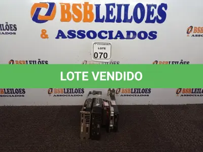 LOTE 070 - 03 PLACAS DE VÍDEO. (NO ESTADO) ATENÇÃO! FAZER A VISITAÇÃO ANTES DE ARREMATAR, NÃO SABEMOS SE FUNCIONA. LEILÃO NÃO TEM GARANTIA E NEM DEVOLUÇÃO, SUJEITO A POSSÍVEIS AVARIAS VISÍVEIS/OCULTAS E/OU AUSÊNCIA DE COMPONENTES.