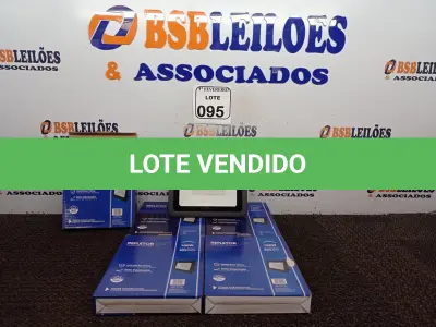 LOTE 095 - 05 REFLETORES LED PARA AMBIENTES EXTERNOS 100W. (NOVO) (NO ESTADO) ATENÇÃO! FAZER A VISITAÇÃO ANTES DE ARREMATAR, NÃO SABEMOS SE FUNCIONA. LEILÃO NÃO TEM GARANTIA E NEM DEVOLUÇÃO, SUJEITO A POSSÍVEIS AVARIAS VISÍVEIS/OCULTAS E/OU AUSÊNCIA DE COMPONENTES.