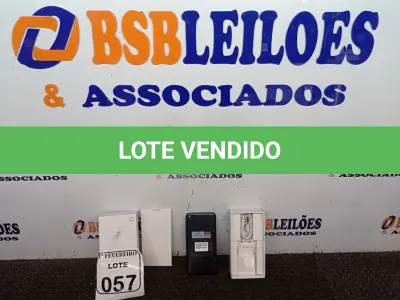 LOTE 057 - 01 CELULAR REDMI GO 1GB DE RAM BLACK. (NÃO ESTÁ CARREGANDO) (NO ESTADO) ATENÇÃO! FAZER A VISITAÇÃO ANTES DE ARREMATAR, NÃO SABEMOS SE FUNCIONA. LEILÃO NÃO TEM GARANTIA E NEM DEVOLUÇÃO, SUJEITO A POSSÍVEIS AVARIAS VISÍVEIS/OCULTAS E/OU AUSÊNCIA DE COMPONENTES.