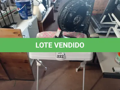 LOTE 222 - 01 TROCADOR PARA BEBÊ E 01 VENTILADOR. (NO ESTADO) ATENÇÃO! FAZER A VISITAÇÃO ANTES DE ARREMATAR, NÃO SABEMOS SE FUNCIONA. LEILÃO NÃO TEM GARANTIA E NEM DEVOLUÇÃO, SUJEITO A POSSÍVEIS AVARIAS VISÍVEIS/OCULTAS E/OU AUSÊNCIA DE COMPONENTES.
