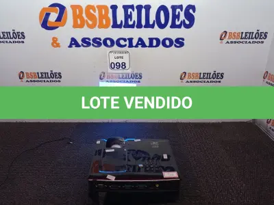 LOTE 098 - 01 PROJETOR MS510+QISDA MARCA BENQ. (NO ESTADO) ATENÇÃO! FAZER A VISITAÇÃO ANTES DE ARREMATAR, NÃO SABEMOS SE FUNCIONA. LEILÃO NÃO TEM GARANTIA E NEM DEVOLUÇÃO, SUJEITO A POSSÍVEIS AVARIAS VISÍVEIS/OCULTAS E/OU AUSÊNCIA DE COMPONENTES.