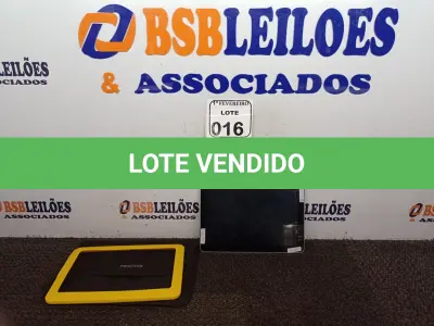 LOTE 016 - 01 TABLET 3G DE 16GB COM WIFI MARCA SAMSUNG SEM CARREGADOR. (NO ESTADO) ATENÇÃO! FAZER A VISITAÇÃO ANTES DE ARREMATAR, NÃO SABEMOS SE FUNCIONA. LEILÃO NÃO TEM GARANTIA E NEM DEVOLUÇÃO, SUJEITO A POSSÍVEIS AVARIAS VISÍVEIS/OCULTAS E/OU AUSÊNCIA DE COMPONENTES.