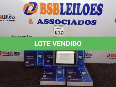 LOTE 017 - 05 REFLETORES LED PARA AMBIENTES EXTERNOS 100W.(NOVO) (NO ESTADO) ATENÇÃO! FAZER A VISITAÇÃO ANTES DE ARREMATAR, NÃO SABEMOS SE FUNCIONA. LEILÃO NÃO TEM GARANTIA E NEM DEVOLUÇÃO, SUJEITO A POSSÍVEIS AVARIAS VISÍVEIS/OCULTAS E/OU AUSÊNCIA DE COMPONENTES.