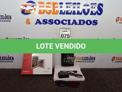 LOTE 075 - UM TABLET IPRO MODELO HS-738. (NO ESTADO) ATENÇÃO! FAZER A VISITAÇÃO ANTES DE ARREMATAR, NÃO SABEMOS SE FUNCIONA. LEILÃO NÃO TEM GARANTIA E NEM DEVOLUÇÃO, SUJEITO A POSSÍVEIS AVARIAS VISÍVEIS/OCULTAS E/OU AUSÊNCIA DE COMPONENTES.