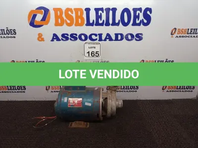 LOTE 165 - 01 BOMBA D’ ‘ÁGUA ½ CV. (NO ESTADO) ATENÇÃO! FAZER A VISITAÇÃO ANTES DE ARREMATAR, NÃO SABEMOS SE FUNCIONA. LEILÃO NÃO TEM GARANTIA E NEM DEVOLUÇÃO, SUJEITO A POSSÍVEIS AVARIAS VISÍVEIS/OCULTAS E/OU AUSÊNCIA DE COMPONENTES.