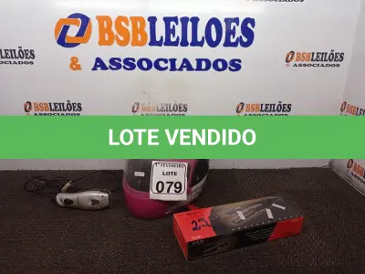 LOTE 079 - 01 CHAPINHA, 01 MÁQUINA PARA CORTAR CABELO E 01 CAPACETE FEMININO PARA MOTO. (NO ESTADO) ATENÇÃO! FAZER A VISITAÇÃO ANTES DE ARREMATAR, NÃO SABEMOS SE FUNCIONA. LEILÃO NÃO TEM GARANTIA E NEM DEVOLUÇÃO, SUJEITO A POSSÍVEIS AVARIAS VISÍVEIS/OCULTAS E/OU AUSÊNCIA DE COMPONENTES.