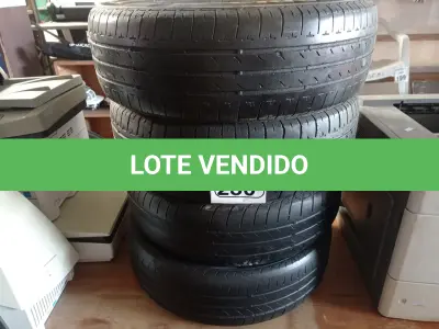 LOTE 230 - 04 PNEUS 1856515 MEIA VIDA. (NO ESTADO) ATENÇÃO! FAZER A VISITAÇÃO ANTES DE ARREMATAR, NÃO SABEMOS SE FUNCIONA. LEILÃO NÃO TEM GARANTIA E NEM DEVOLUÇÃO, SUJEITO A POSSÍVEIS AVARIAS VISÍVEIS/OCULTAS E/OU AUSÊNCIA DE COMPONENTES.