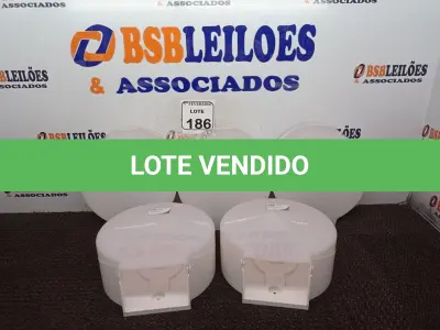LOTE 186 - 05 DISPENSES PARA PAPEL. (NO ESTADO) ATENÇÃO! FAZER A VISITAÇÃO ANTES DE ARREMATAR, NÃO SABEMOS SE FUNCIONA. LEILÃO NÃO TEM GARANTIA E NEM DEVOLUÇÃO, SUJEITO A POSSÍVEIS AVARIAS VISÍVEIS/OCULTAS E/OU AUSÊNCIA DE COMPONENTES.