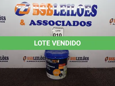 LOTE 010 - 01 GALÃO DE TINTA PARA INTERIOR 3,6L COR AREIA MARCA QUALITEX. (NOVO) (NO ESTADO) ATENÇÃO! FAZER A VISITAÇÃO ANTES DE ARREMATAR, NÃO SABEMOS SE FUNCIONA. LEILÃO NÃO TEM GARANTIA E NEM DEVOLUÇÃO, SUJEITO A POSSÍVEIS AVARIAS VISÍVEIS/OCULTAS E/OU AUSÊNCIA DE COMPONENTES.