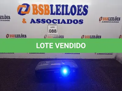 LOTE 088 - 01 PROJETOR MULTIMÍDIA LCD MODELO H369A MARCA EPSON. (NO ESTADO) ATENÇÃO! FAZER A VISITAÇÃO ANTES DE ARREMATAR, NÃO SABEMOS SE FUNCIONA. LEILÃO NÃO TEM GARANTIA E NEM DEVOLUÇÃO, SUJEITO A POSSÍVEIS AVARIAS VISÍVEIS/OCULTAS E/OU AUSÊNCIA DE COMPONENTES.