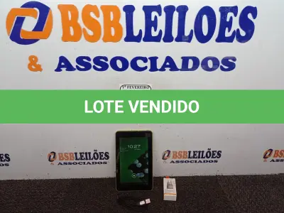 LOTE 099 - 01 TABLET 7’’ T77 COM CARREGAR MARCA CCE. (NO ESTADO) ATENÇÃO! FAZER A VISITAÇÃO ANTES DE ARREMATAR, NÃO SABEMOS SE FUNCIONA. LEILÃO NÃO TEM GARANTIA E NEM DEVOLUÇÃO, SUJEITO A POSSÍVEIS AVARIAS VISÍVEIS/OCULTAS E/OU AUSÊNCIA DE COMPONENTES.