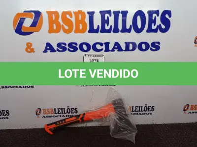 LOTE 018 - 01 MACHADO DESIGN ECONÔMICO DE 800G COM CABO EMBORRACHADO NA COR LARANJA\PRETO. (NO ESTADO) ATENÇÃO! FAZER A VISITAÇÃO ANTES DE ARREMATAR, NÃO SABEMOS SE FUNCIONA. LEILÃO NÃO TEM GARANTIA E NEM DEVOLUÇÃO, SUJEITO A POSSÍVEIS AVARIAS VISÍVEIS/OCULTAS E/OU AUSÊNCIA DE COMPONENTES.