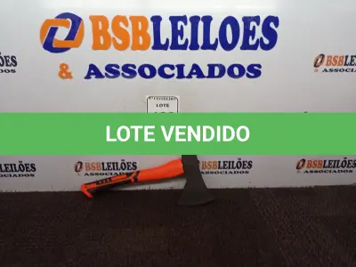 LOTE 100 - 01 MACHADO DESIGN ECONÔMICO DE 800G COM CABO EMBORRACHADO NA COR LARANJA\PRETO. (NO ESTADO) ATENÇÃO! FAZER A VISITAÇÃO ANTES DE ARREMATAR, NÃO SABEMOS SE FUNCIONA. LEILÃO NÃO TEM GARANTIA E NEM DEVOLUÇÃO, SUJEITO A POSSÍVEIS AVARIAS VISÍVEIS/OCULTAS E/OU AUSÊNCIA DE COMPONENTES.