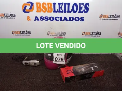LOTE 079 - 01 CHAPINHA, 01 MÁQUINA PARA CORTAR CABELO E 01 CAPACETE FEMININO PARA MOTO. (NO ESTADO) ATENÇÃO! FAZER A VISITAÇÃO ANTES DE ARREMATAR, NÃO SABEMOS SE FUNCIONA. LEILÃO NÃO TEM GARANTIA E NEM DEVOLUÇÃO, SUJEITO A POSSÍVEIS AVARIAS VISÍVEIS/OCULTAS E/OU AUSÊNCIA DE COMPONENTES.