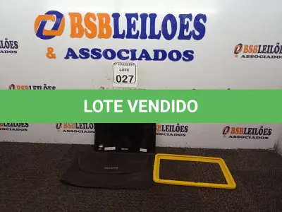LOTE 027 - 01 TABLET MARCA POSITIVO COM CAPA. (NO ESTADO) ATENÇÃO! FAZER A VISITAÇÃO ANTES DE ARREMATAR, NÃO SABEMOS SE FUNCIONA. LEILÃO NÃO TEM GARANTIA E NEM DEVOLUÇÃO, SUJEITO A POSSÍVEIS AVARIAS VISÍVEIS/OCULTAS E/OU AUSÊNCIA DE COMPONENTES.