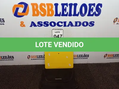 LOTE 047 - 01 TABLET MARCA POSITIVO SEM CARREGADOR. (NO ESTADO) ATENÇÃO! FAZER A VISITAÇÃO ANTES DE ARREMATAR, NÃO SABEMOS SE FUNCIONA. LEILÃO NÃO TEM GARANTIA E NEM DEVOLUÇÃO, SUJEITO A POSSÍVEIS AVARIAS VISÍVEIS/OCULTAS E/OU AUSÊNCIA DE COMPONENTES.