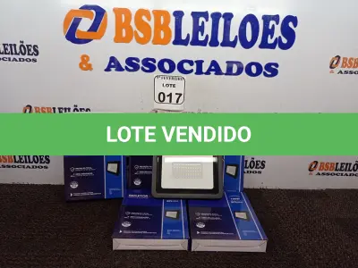 LOTE 017 - 05 REFLETORES LED PARA AMBIENTES EXTERNOS 100W.(NOVO) (NO ESTADO) ATENÇÃO! FAZER A VISITAÇÃO ANTES DE ARREMATAR, NÃO SABEMOS SE FUNCIONA. LEILÃO NÃO TEM GARANTIA E NEM DEVOLUÇÃO, SUJEITO A POSSÍVEIS AVARIAS VISÍVEIS/OCULTAS E/OU AUSÊNCIA DE COMPONENTES.