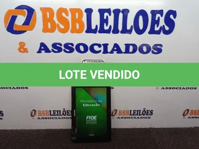 LOTE 074 - 01 TABLET POSITIVO YPY AB10E HORIZONTAL. (NO ESTADO) ATENÇÃO! FAZER A VISITAÇÃO ANTES DE ARREMATAR, NÃO SABEMOS SE FUNCIONA. LEILÃO NÃO TEM GARANTIA E NEM DEVOLUÇÃO, SUJEITO A POSSÍVEIS AVARIAS VISÍVEIS/OCULTAS E/OU AUSÊNCIA DE COMPONENTES.
