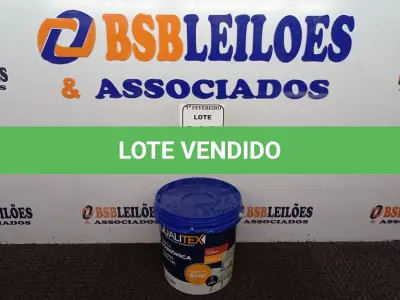 LOTE 010 - 01 GALÃO DE TINTA PARA INTERIOR 3,6L COR AREIA MARCA QUALITEX. (NOVO) (NO ESTADO) ATENÇÃO! FAZER A VISITAÇÃO ANTES DE ARREMATAR, NÃO SABEMOS SE FUNCIONA. LEILÃO NÃO TEM GARANTIA E NEM DEVOLUÇÃO, SUJEITO A POSSÍVEIS AVARIAS VISÍVEIS/OCULTAS E/OU AUSÊNCIA DE COMPONENTES.