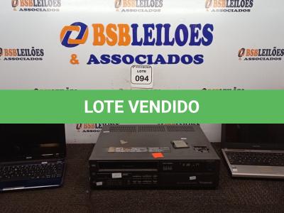 LOTE 094 - 01 VÍDEO CASSETE MODELO NV-630 MARCA PANASONIC E 02 NETBOOK’S PARA RETIRADA DE PEÇAS. (NO ESTADO) ATENÇÃO! FAZER A VISITAÇÃO ANTES DE ARREMATAR, NÃO SABEMOS SE FUNCIONA. LEILÃO NÃO TEM GARANTIA E NEM DEVOLUÇÃO, SUJEITO A POSSÍVEIS AVARIAS VISÍVEIS/OCULTAS E/OU AUSÊNCIA DE COMPONENTES.