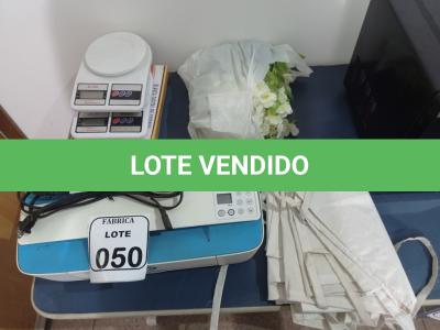 LOTE 050 - 01 IMPRESSORA HP DESKJET IN ADVANTAGE 3775 E 03 BALANÇAS DIGITAIS PARA COZINHA. (NO ESTADO) ATENÇÃO! FAZER A VISITAÇÃO ANTES DE ARREMATAR, NÃO SABEMOS SE FUNCIONA. LEILÃO NÃO TEM GARANTIA E NEM DEVOLUÇÃO, SUJEITO A POSSÍVEIS AVARIAS VISÍVEIS/OCULTAS E/OU AUSÊNCIA DE COMPONENTES.