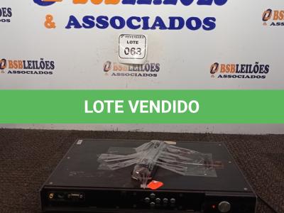 LOTE 063 - 01 CONTROLLER BOX HD81 MODELO VDHDUZZZ MARCA OPTOMA. (NO ESTADO) ATENÇÃO! FAZER A VISITAÇÃO ANTES DE ARREMATAR, NÃO SABEMOS SE FUNCIONA. LEILÃO NÃO TEM GARANTIA E NEM DEVOLUÇÃO, SUJEITO A POSSÍVEIS AVARIAS VISÍVEIS/OCULTAS E/OU AUSÊNCIA DE COMPONENTES.