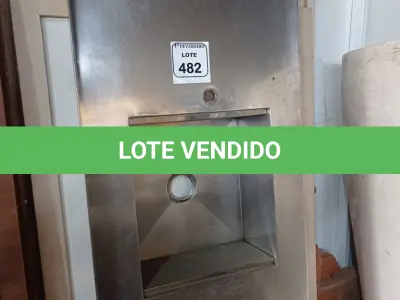 LOTE 482 - 01 PIA EM INOX. (NO ESTADO) ATENÇÃO! FAZER A VISITAÇÃO ANTES DE ARREMATAR, NÃO SABEMOS SE FUNCIONA. LEILÃO NÃO TEM GARANTIA E NEM DEVOLUÇÃO, SUJEITO A POSSÍVEIS AVARIAS VISÍVEIS/OCULTAS E/OU AUSÊNCIA DE COMPONENTES.