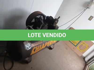 LOTE 044 - 01 COMPRESSOR DE AR CHIA PERINI 250 LITROS, 5HP TRIFÁSICO. (NO ESTADO) ATENÇÃO! FAZER A VISITAÇÃO ANTES DE ARREMATAR, NÃO SABEMOS SE FUNCIONA. LEILÃO NÃO TEM GARANTIA E NEM DEVOLUÇÃO, SUJEITO A POSSÍVEIS AVARIAS VISÍVEIS/OCULTAS E/OU AUSÊNCIA DE COMPONENTES.