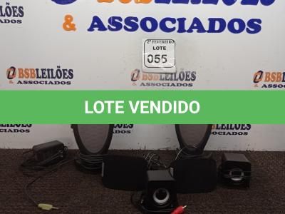 LOTE 055 - 01 PAR DE CAIXAS PARA PC E 05 CAIXINHAS DE HOME THEATHER. (NO ESTADO) ATENÇÃO! FAZER A VISITAÇÃO ANTES DE ARREMATAR, NÃO SABEMOS SE FUNCIONA. LEILÃO NÃO TEM GARANTIA E NEM DEVOLUÇÃO, SUJEITO A POSSÍVEIS AVARIAS VISÍVEIS/OCULTAS E/OU AUSÊNCIA DE COMPONENTES.