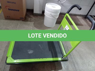 LOTE 020 - 01 CARRINHO PARA CARGA DOBRÁVEL 300KG. (NO ESTADO) ATENÇÃO! FAZER A VISITAÇÃO ANTES DE ARREMATAR, NÃO SABEMOS SE FUNCIONA. LEILÃO NÃO TEM GARANTIA E NEM DEVOLUÇÃO, SUJEITO A POSSÍVEIS AVARIAS VISÍVEIS/OCULTAS E/OU AUSÊNCIA DE COMPONENTES.