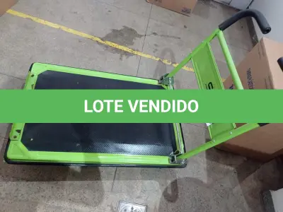 LOTE 022 - 01 CARRINHO PARA CARGA DOBRÁVEL 300KG. (NO ESTADO) ATENÇÃO! FAZER A VISITAÇÃO ANTES DE ARREMATAR, NÃO SABEMOS SE FUNCIONA. LEILÃO NÃO TEM GARANTIA E NEM DEVOLUÇÃO, SUJEITO A POSSÍVEIS AVARIAS VISÍVEIS/OCULTAS E/OU AUSÊNCIA DE COMPONENTES.