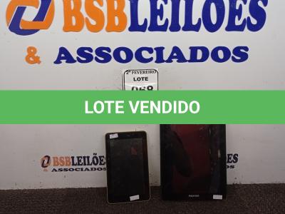 LOTE 068 - 02 TABLET’S, SENDO 01 MARCA POSITIVO E 01 MARCA CCE, AMBOS SEM CARREGADOR. (NO ESTADO) ATENÇÃO! FAZER A VISITAÇÃO ANTES DE ARREMATAR, NÃO SABEMOS SE FUNCIONA. LEILÃO NÃO TEM GARANTIA E NEM DEVOLUÇÃO, SUJEITO A POSSÍVEIS AVARIAS VISÍVEIS/OCULTAS E/OU AUSÊNCIA DE COMPONENTES.