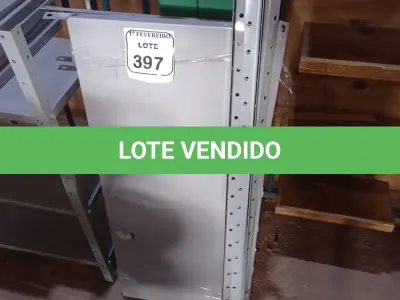 LOTE 397 - 01ESTANTE DE AÇO COM 05 PRATELEIRAS (DESMONTADA). (NO ESTADO) ATENÇÃO! FAZER A VISITAÇÃO ANTES DE ARREMATAR, NÃO SABEMOS SE FUNCIONA. LEILÃO NÃO TEM GARANTIA E NEM DEVOLUÇÃO, SUJEITO A POSSÍVEIS AVARIAS VISÍVEIS/OCULTAS E/OU AUSÊNCIA DE COMPONENTES.