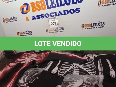 LOTE 009 - 01 LOTE COM 02 FANTASIAS DE CAVEIRA MASCULINA, 02 FEMININAS COM TIARA, 01 FOICE DE PLÁSTICO, 01 LENÇO, 02 LUVAS P E 01 TIARA AVULSA. (NOVO) (NO ESTADO) ATENÇÃO! FAZER A VISITAÇÃO ANTES DE ARREMATAR, NÃO SABEMOS SE FUNCIONA. LEILÃO NÃO TEM GARANTIA E NEM DEVOLUÇÃO, SUJEITO A POSSÍVEIS AVARIAS VISÍVEIS/OCULTAS E/OU AUSÊNCIA DE COMPONENTES.