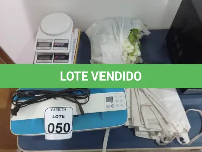 LOTE 050 - 01 IMPRESSORA HP DESKJET IN ADVANTAGE 3775 E 03 BALANÇAS DIGITAIS PARA COZINHA. (NO ESTADO) ATENÇÃO! FAZER A VISITAÇÃO ANTES DE ARREMATAR, NÃO SABEMOS SE FUNCIONA. LEILÃO NÃO TEM GARANTIA E NEM DEVOLUÇÃO, SUJEITO A POSSÍVEIS AVARIAS VISÍVEIS/OCULTAS E/OU AUSÊNCIA DE COMPONENTES.
