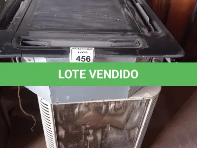 LOTE 456 - 01 AR CONDICIONADO COM EVAPORADORA DE TETO CENTRAL.  (NO ESTADO) ATENÇÃO! FAZER A VISITAÇÃO ANTES DE ARREMATAR, NÃO SABEMOS SE FUNCIONA. LEILÃO NÃO TEM GARANTIA E NEM DEVOLUÇÃO, SUJEITO A POSSÍVEIS AVARIAS VISÍVEIS/OCULTAS E/OU AUSÊNCIA DE COMPONENTES.