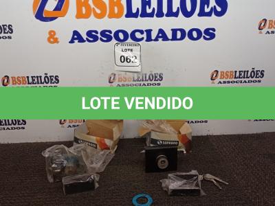 LOTE 062 - 02 FECHADURAS MARCA SOPRANO. (NOVO) (NO ESTADO) ATENÇÃO! FAZER A VISITAÇÃO ANTES DE ARREMATAR, NÃO SABEMOS SE FUNCIONA. LEILÃO NÃO TEM GARANTIA E NEM DEVOLUÇÃO, SUJEITO A POSSÍVEIS AVARIAS VISÍVEIS/OCULTAS E/OU AUSÊNCIA DE COMPONENTES.