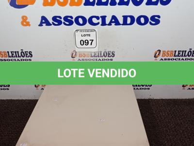 LOTE 097 - 01 CAIXA REGISTRADORA MARCA BEMATECH. (NO ESTADO) ATENÇÃO! FAZER A VISITAÇÃO ANTES DE ARREMATAR, NÃO SABEMOS SE FUNCIONA. LEILÃO NÃO TEM GARANTIA E NEM DEVOLUÇÃO, SUJEITO A POSSÍVEIS AVARIAS VISÍVEIS/OCULTAS E/OU AUSÊNCIA DE COMPONENTES.