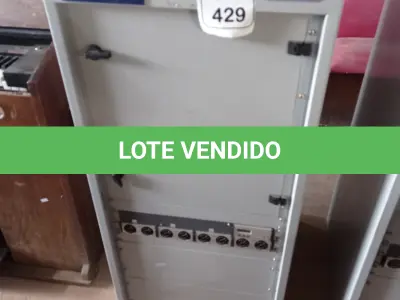 LOTE 429 - 01 FONTE RETIFICADORA 200A/48VOLTS. (NO ESTADO) ATENÇÃO! FAZER A VISITAÇÃO ANTES DE ARREMATAR, NÃO SABEMOS SE FUNCIONA. LEILÃO NÃO TEM GARANTIA E NEM DEVOLUÇÃO, SUJEITO A POSSÍVEIS AVARIAS VISÍVEIS/OCULTAS E/OU AUSÊNCIA DE COMPONENTES.